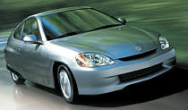 The benfits of a hybrid car, include reduced emissions, improved mileage and reduced fuel bills.