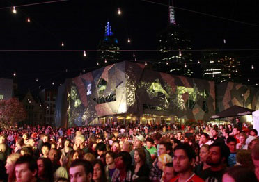 Free Earth Hour concert in Melbourne, 2009.